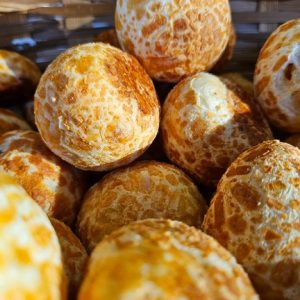 Pão de Queijo recheado - Mais Amor